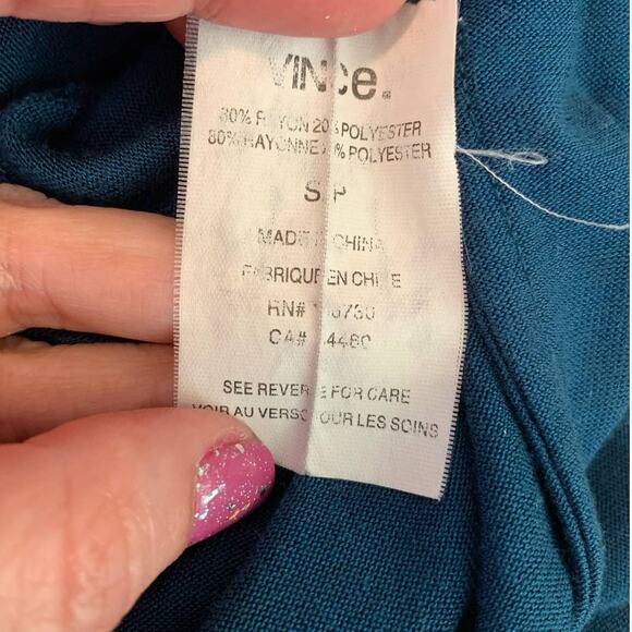 Vince. blue teal crew neck short sleeves size Small - Picture 4 of 12